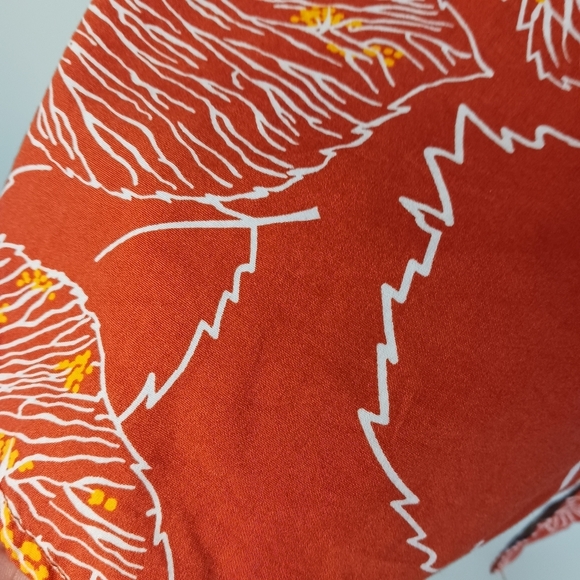 Size Medium Nickel & Iron Dress Shirt White Floral Orange Short Sleeve NWOT Fall - Picture 5 of 5